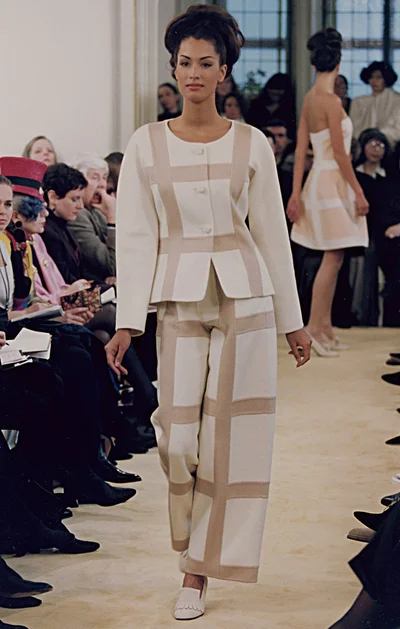 Look 17